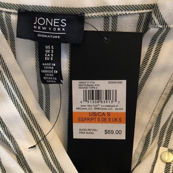 Jones New York Women's Striped White/Basil woven top. Size small NWT - Picture 6 of 9